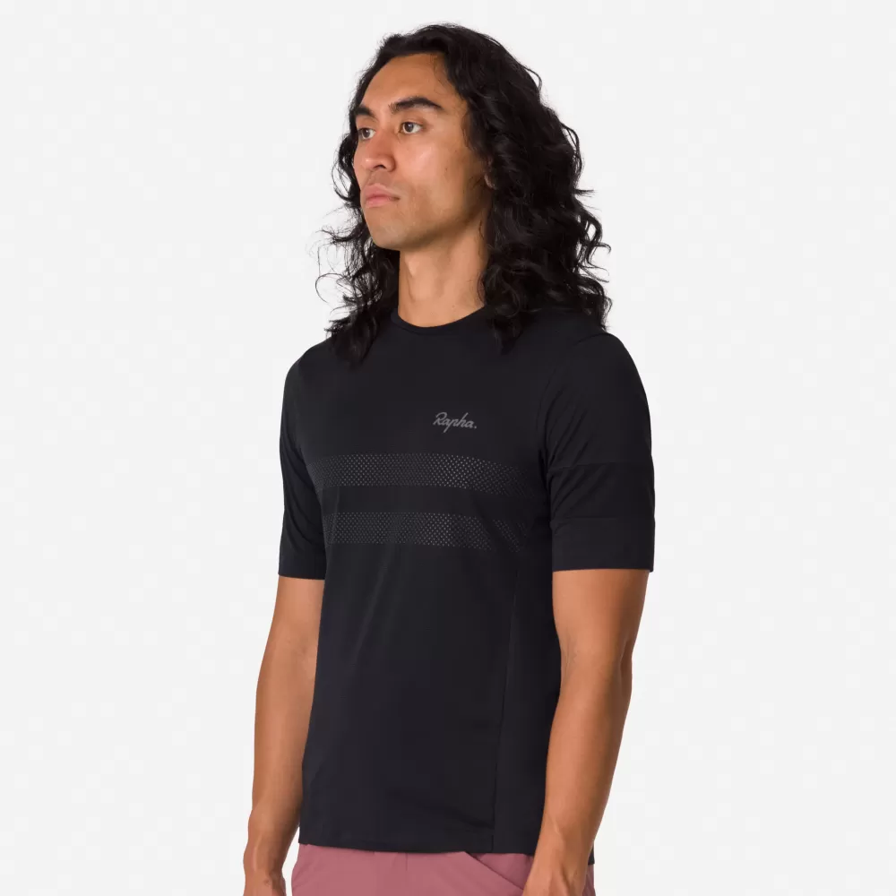 Discount Men'S Explore Technical T-Shirt Jacken & Oberteile